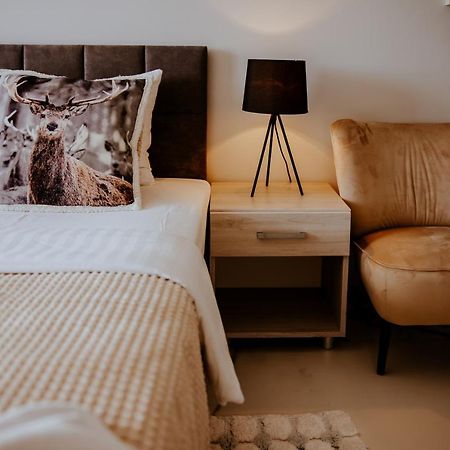 Hotel Greys Polonia Zasutowo Bagian luar foto