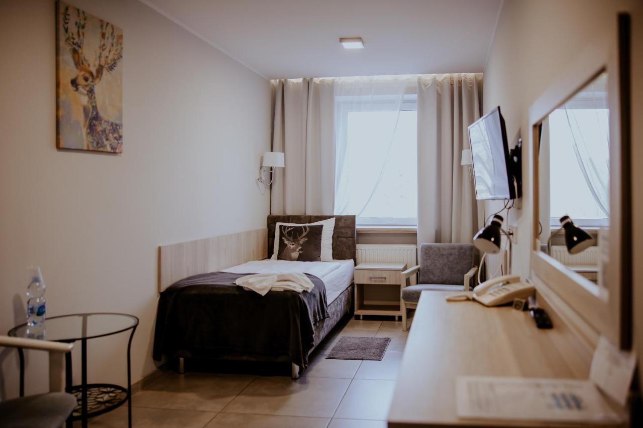 Hotel Greys Polonia Zasutowo Bagian luar foto