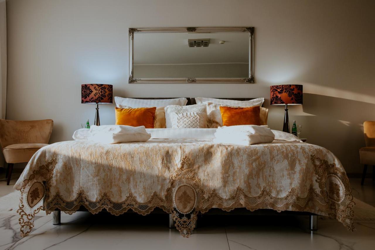 Hotel Greys Polonia Zasutowo Bagian luar foto